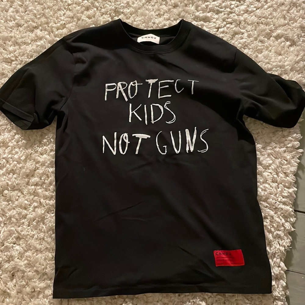 Black shirt
